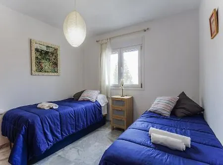 La Victoria Free Parking By Cadiz4rentals Кадис